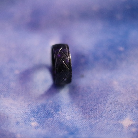 Black titanium steel ring - Picture 3 of 3